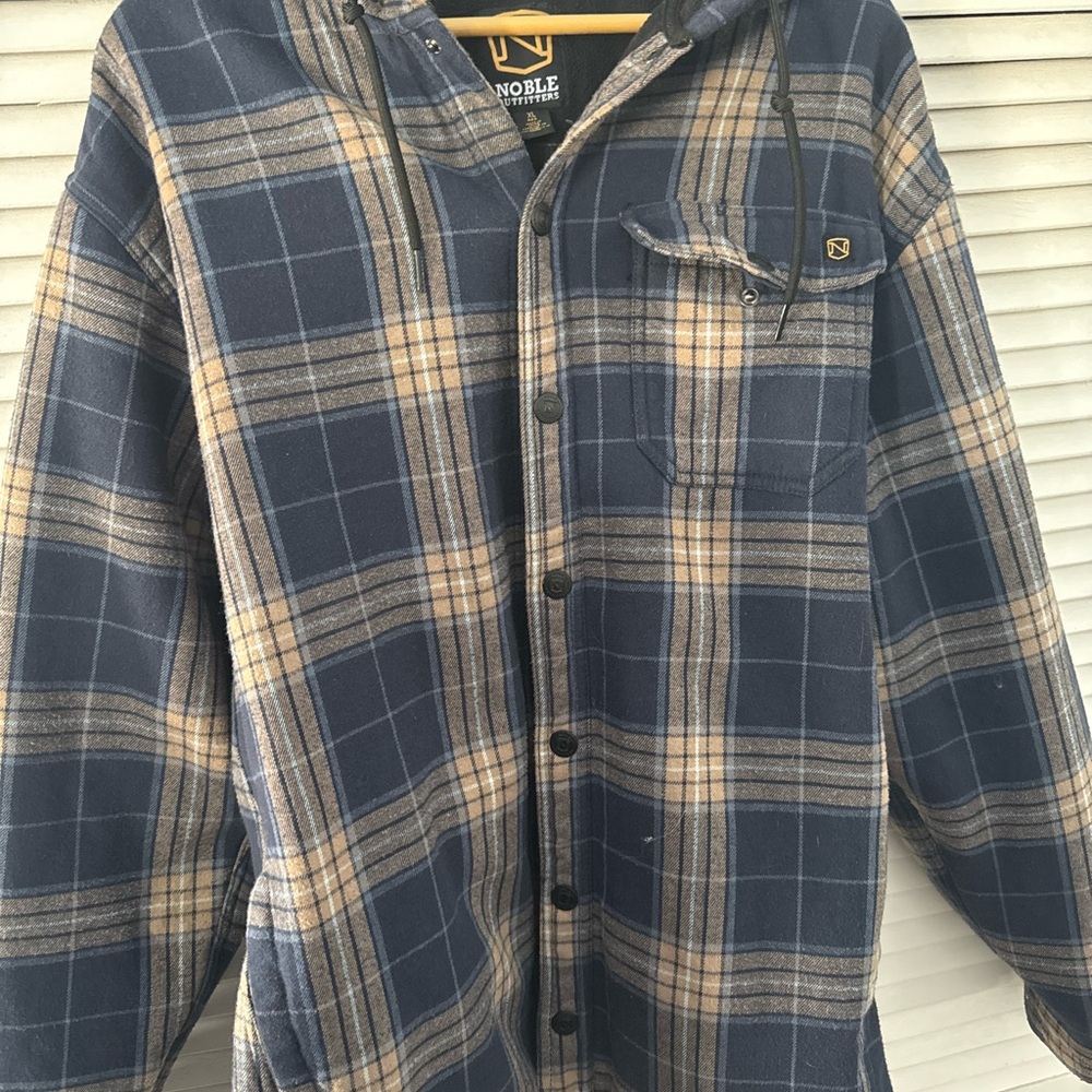 Noble Outfitters Navy & Tan Plaid Button-Up Shacket